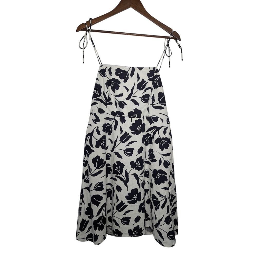 Women's Old Navy Fit & Flare Dress White & Navy Blue Floral Size M NWT
